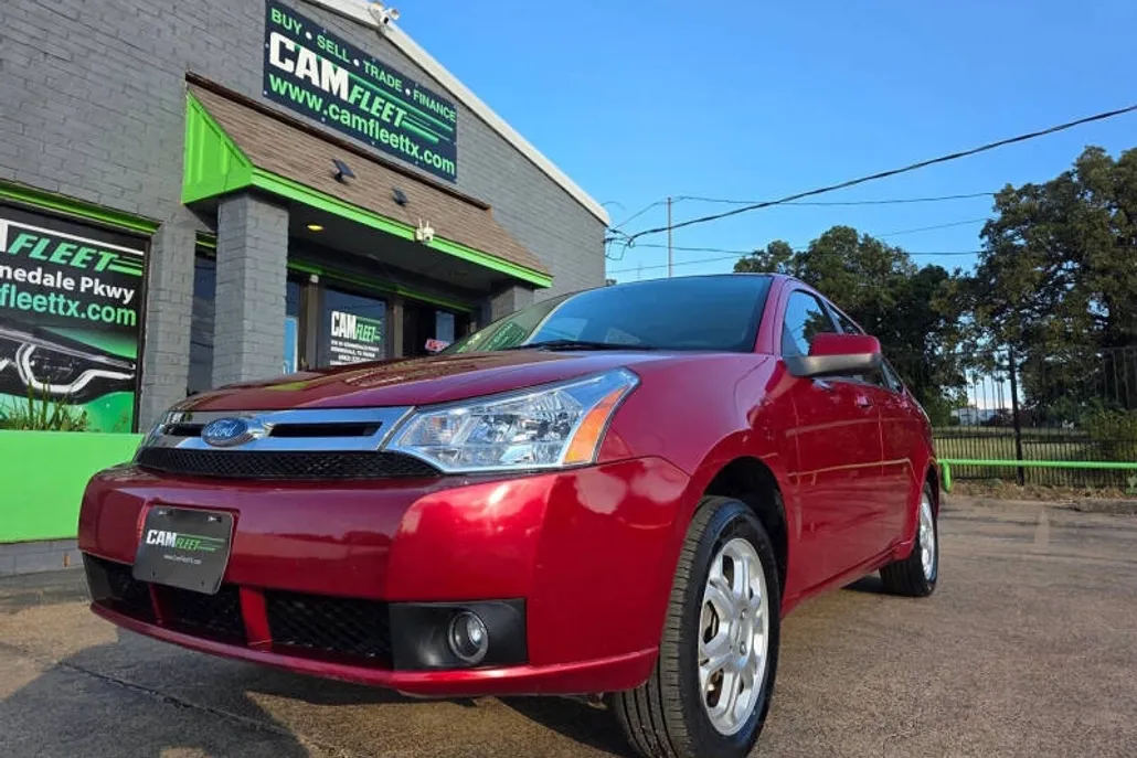 2009 Ford Focus SES photo 1