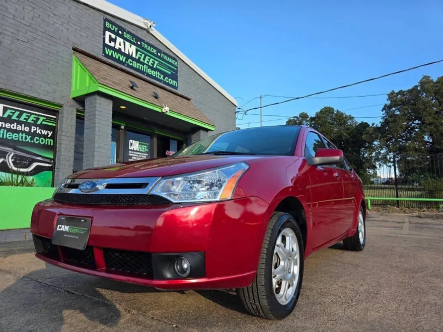 2009 Ford Focus SES photo 1