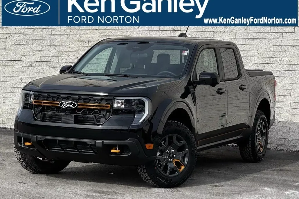 2025 Ford Maverick Tremor photo 1
