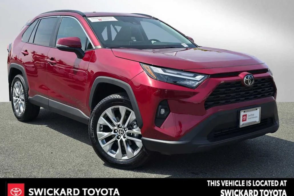 2025 Toyota RAV4 XLE Premium photo 1