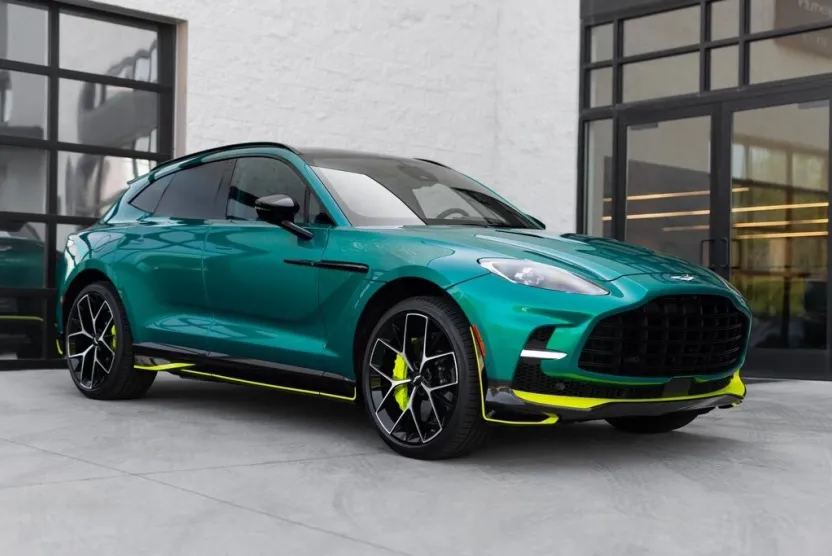 2025 Aston Martin DBX AM8 DBX707 photo 1