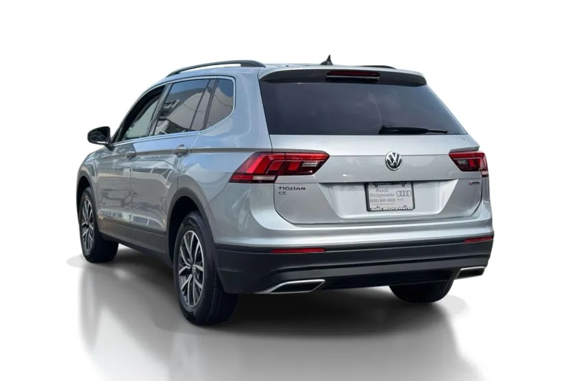 2019 Volkswagen Tiguan SE photo 1
