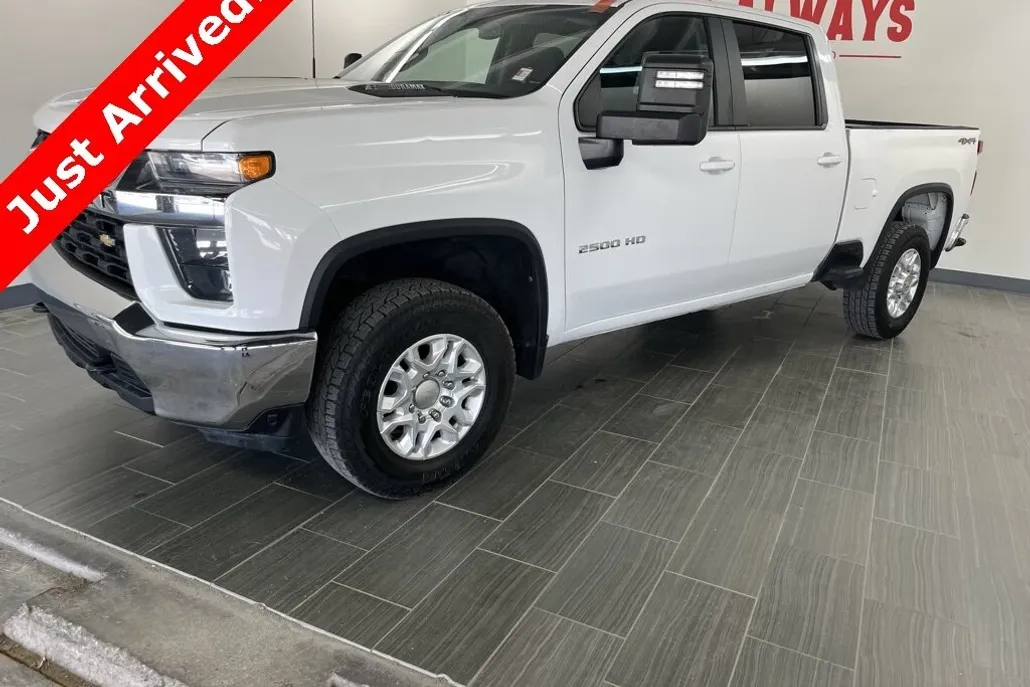 2021 Chevrolet Silverado 2500HD LT photo 1