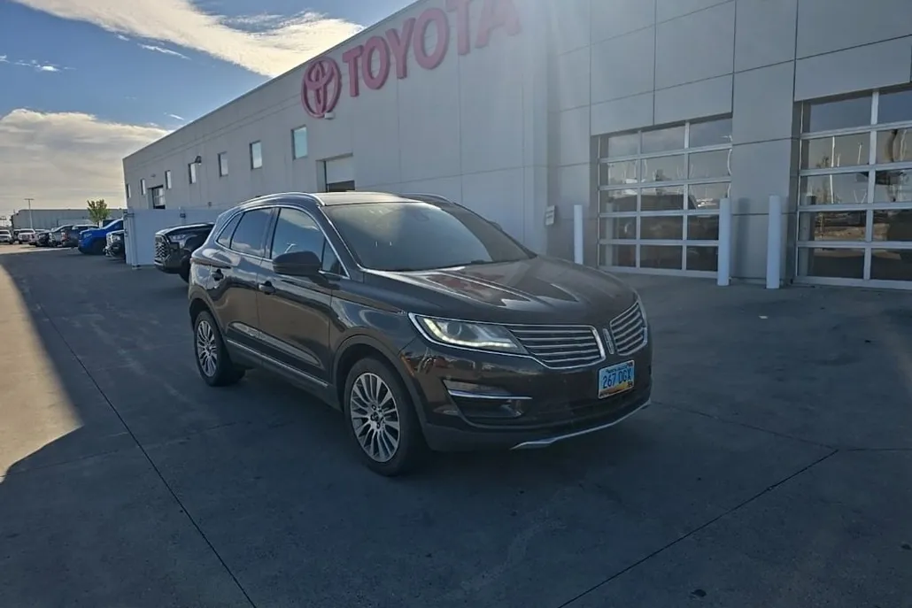 2015 Lincoln MKC Reserve photo 1