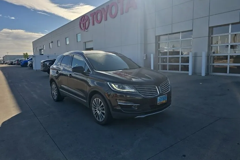 2015 Lincoln MKC Reserve photo 1
