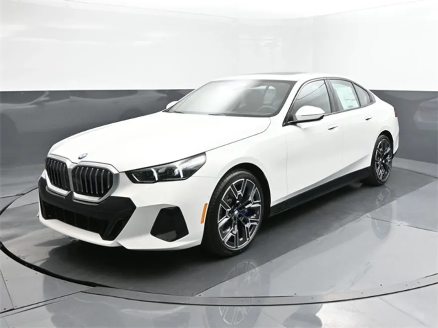 2024 Bmw 530i photo 1