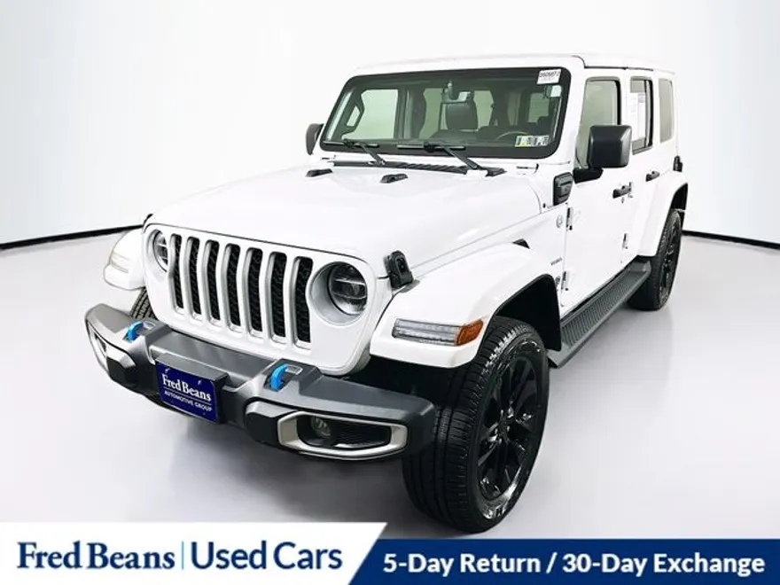 2022 Jeep Wrangler Unlimited Sahara 4xe photo 1