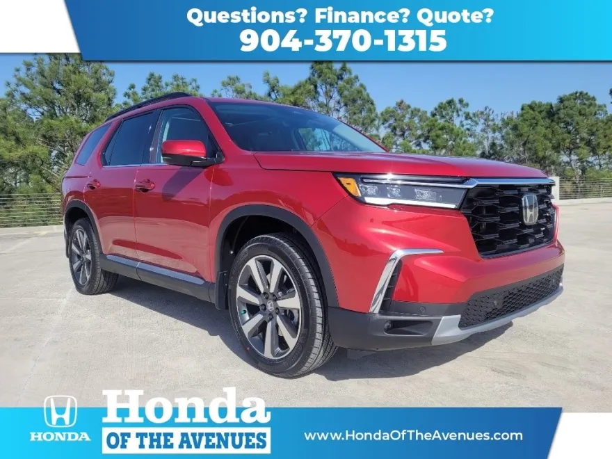 2025 Honda Pilot Touring photo 1