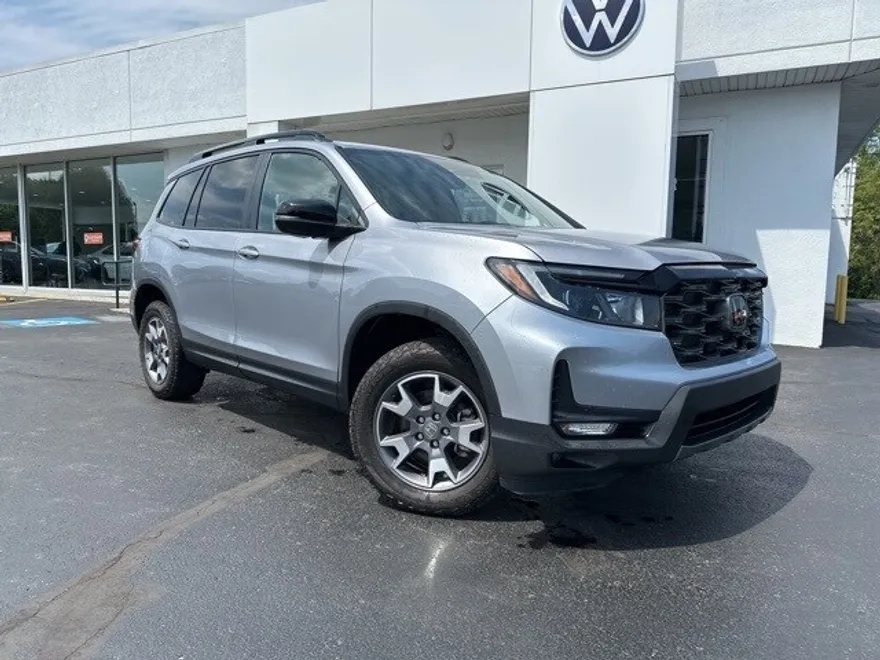 2022 Honda Passport TrailSport photo 1