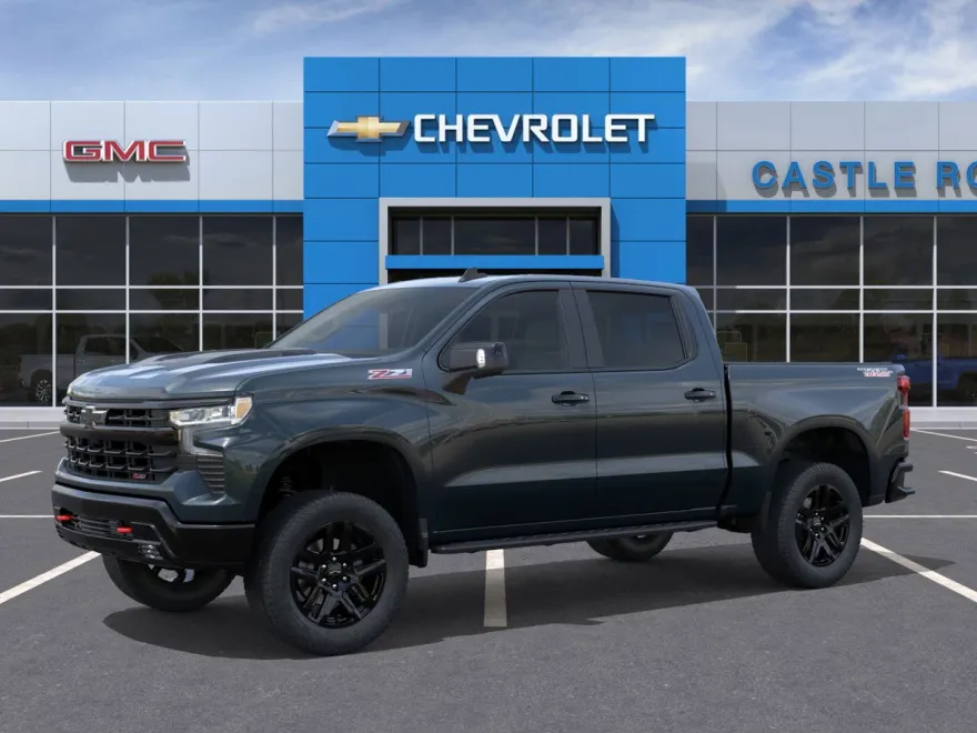 2026 Chevrolet Silverado Trail Boss LT photo 1