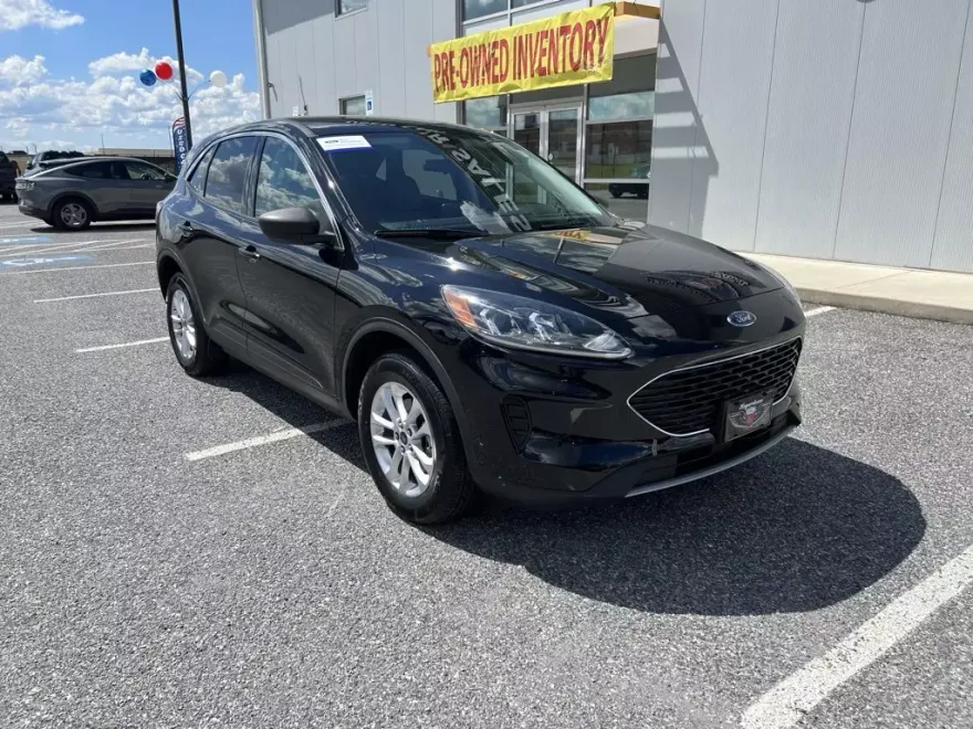 2022 Ford Escape SE photo 1