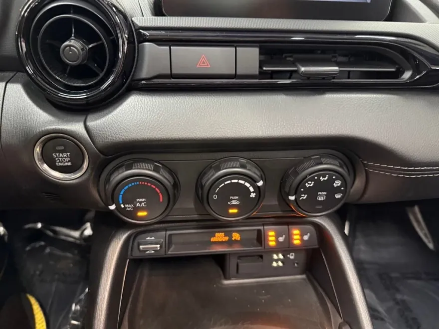2021 Mazda MX-5 Miata RF Miata photo 19