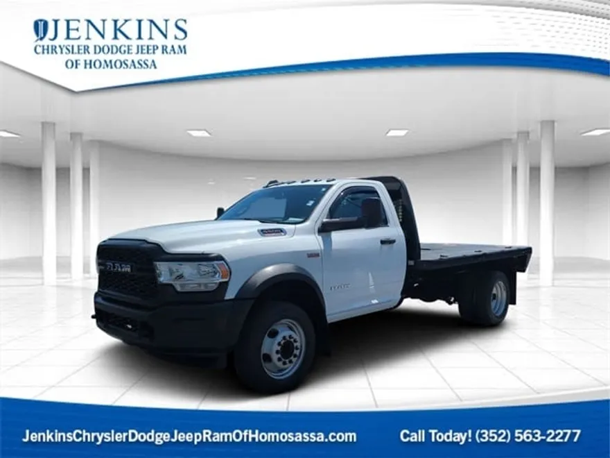 2022 Ram 5500 Tradesman SLT photo 1