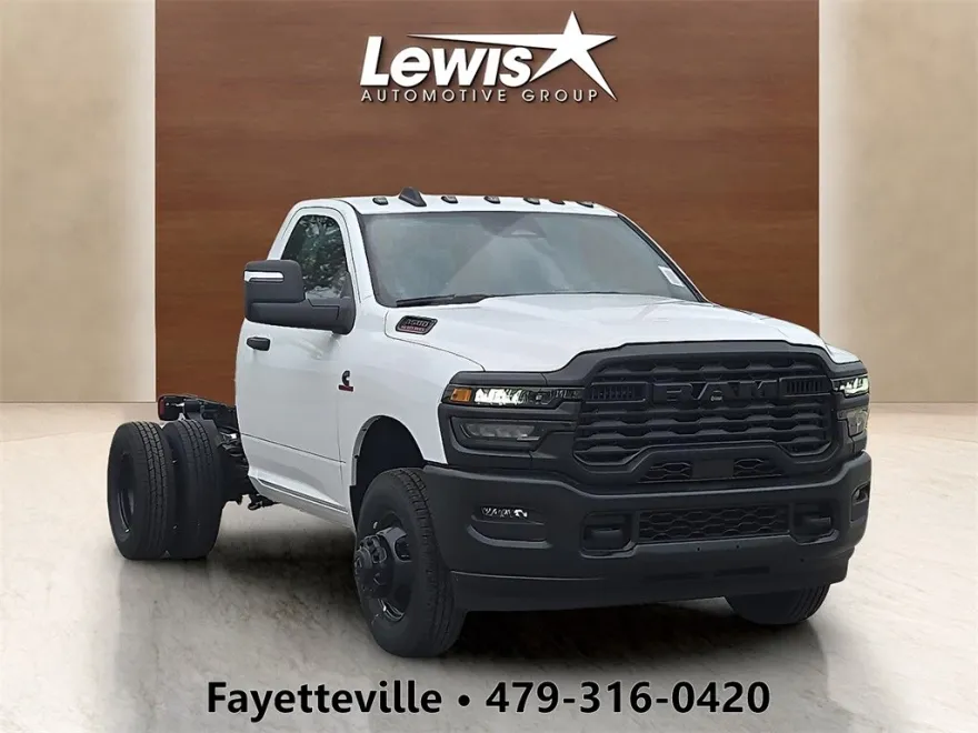 2025 Ram 3500 Tradesman photo 1