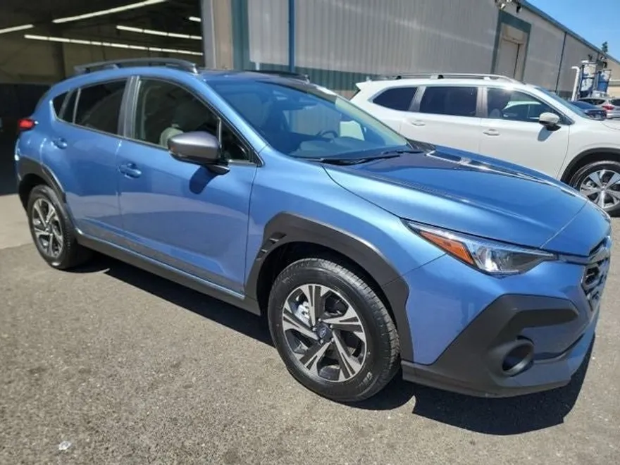 2024 Subaru Crosstrek Premium photo 1