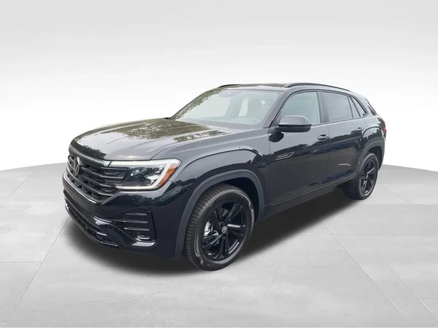 2026 Volkswagen Atlas Cross Sport SEL R-Line photo 1