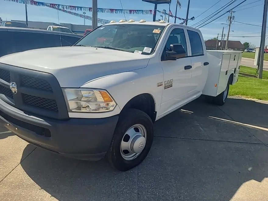 2014 Ram 3500 Tradesman SLT Laramie photo 1