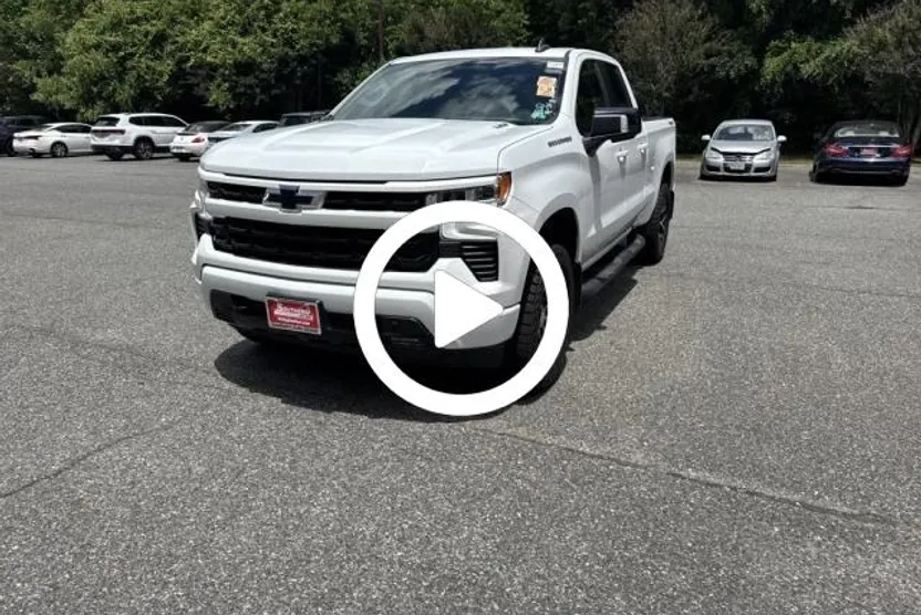 2022 Chevrolet Silverado 1500 RST photo 1