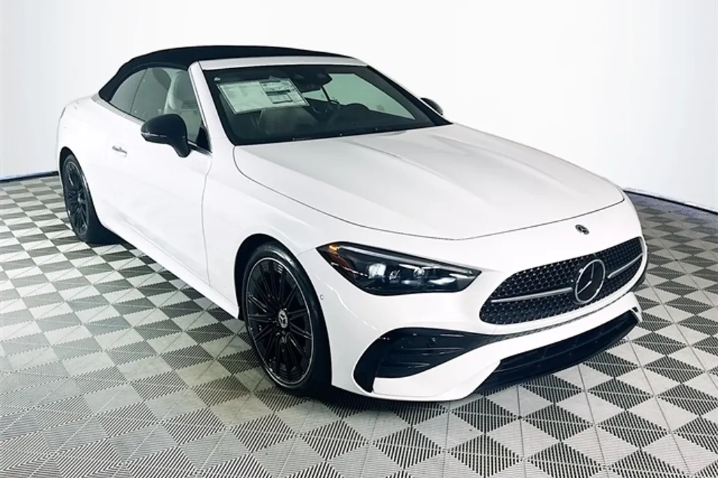 2026 Mercedes Benz CLE 300 4MATIC Cabriolet photo 1
