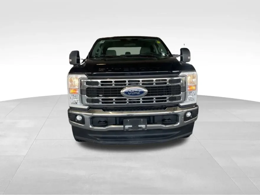 2024 Ford F-250 XL photo 1