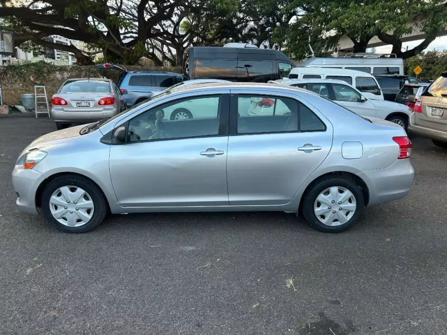 2007 Toyota Yaris Base photo 1