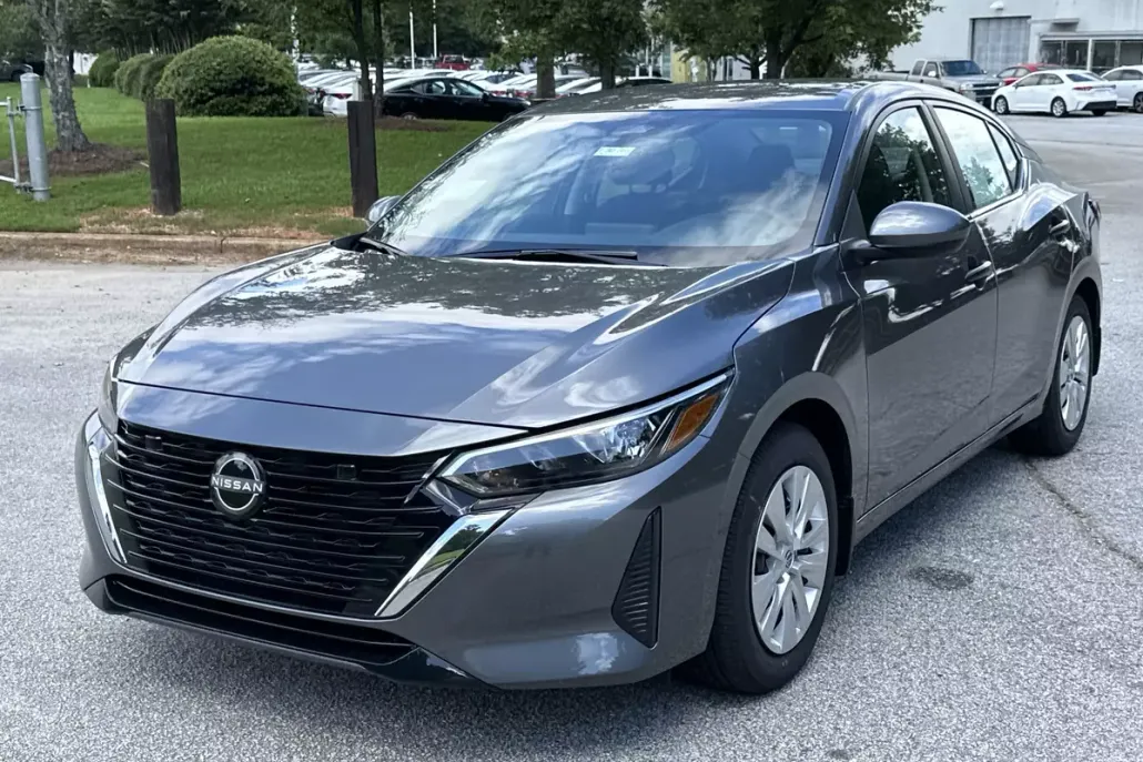 2025 Nissan Sentra S photo 1