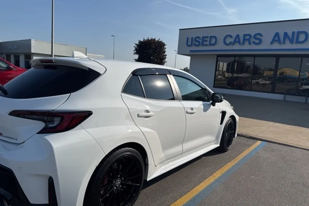 2025 Toyota Corolla GR Premium photo 1