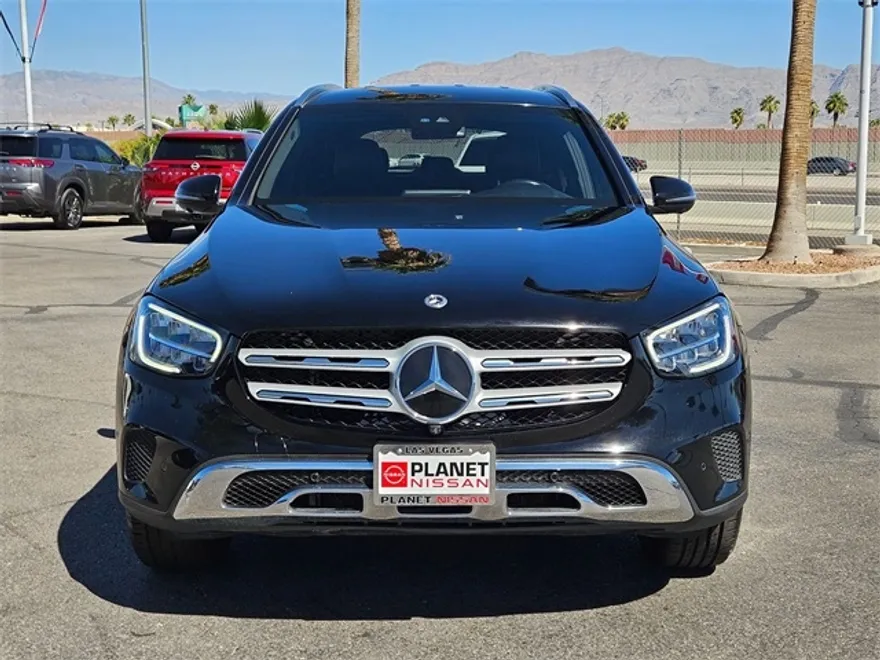 2022 Mercedes Benz GLC 300 photo 1