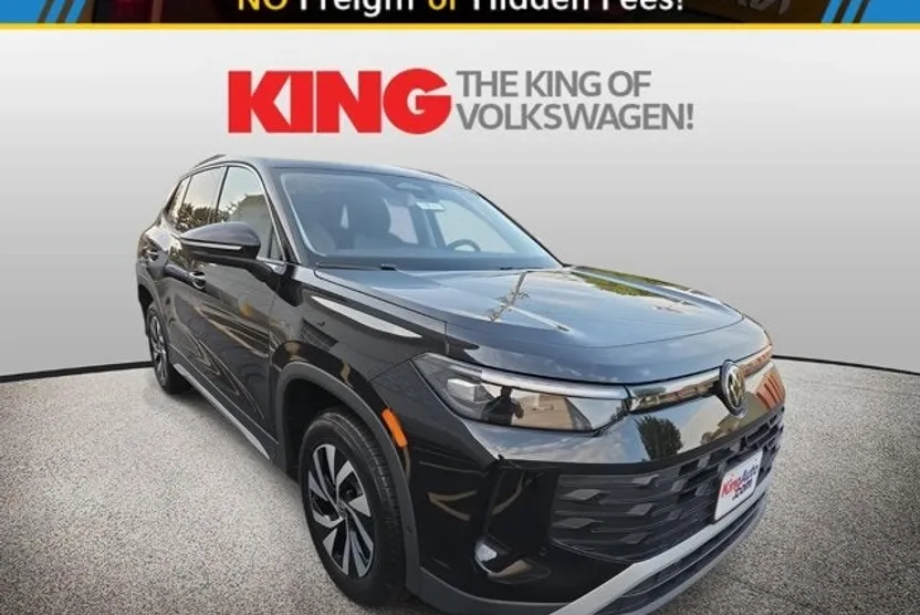 2025 Volkswagen Tiguan S photo 1