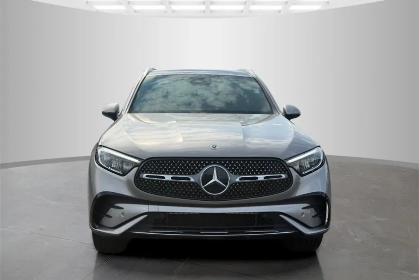 2023 Mercedes Benz GLC 300 4MATIC photo 1