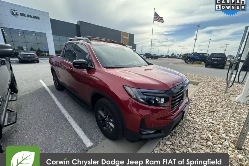 2022 Honda Ridgeline Sport photo 1