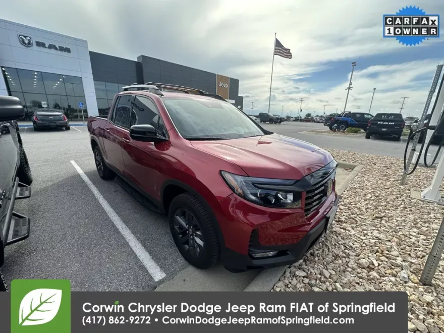 2022 Honda Ridgeline Sport photo 1