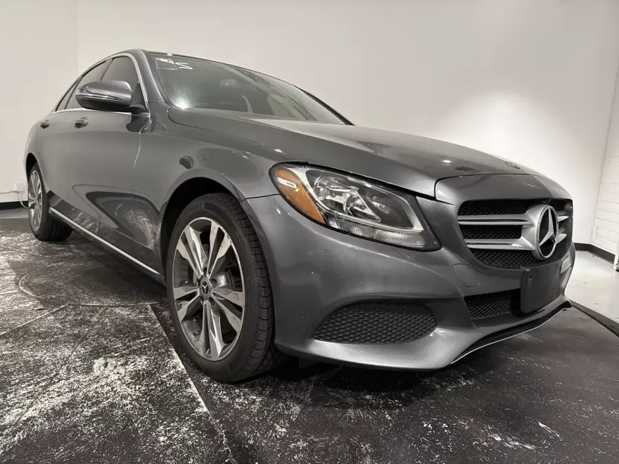 2018 Mercedes Benz C 300 4MATIC Sedan photo 1