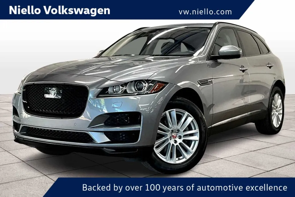 2020 Jaguar F-PACE Prestige photo 1