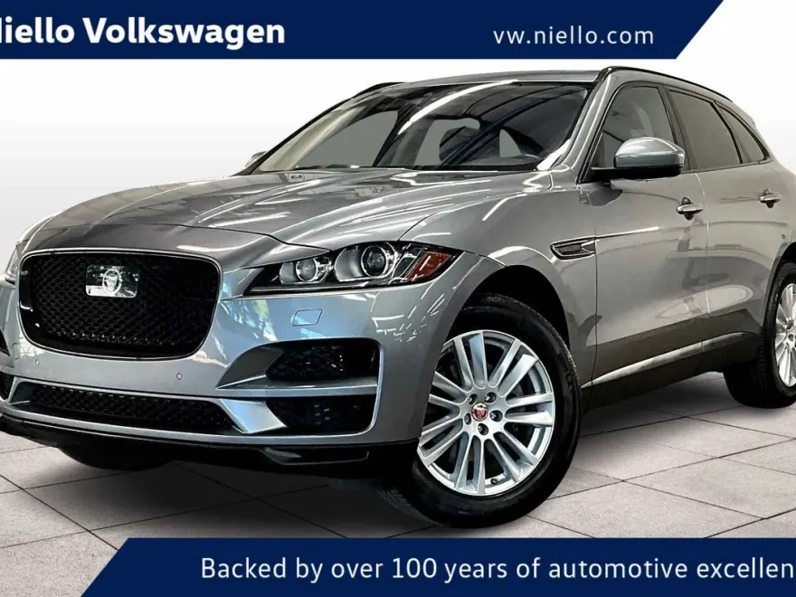 2020 Jaguar F-PACE Prestige photo 1