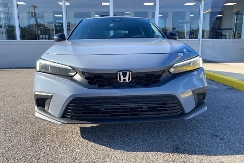 2022 Honda Civic Sport photo 1