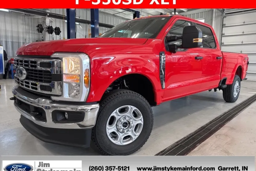 2026 Ford F-350 XLT photo 1