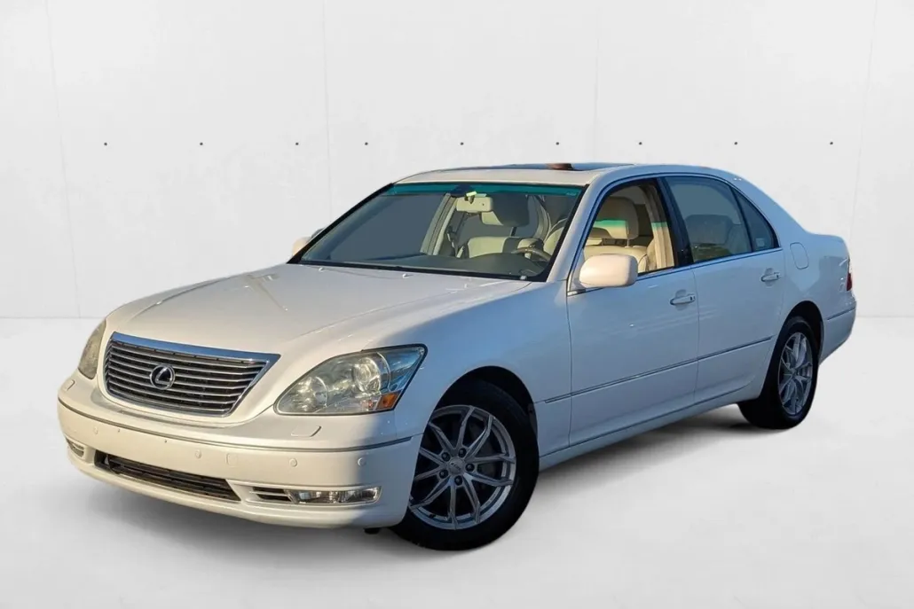 2004 Lexus LS 430 photo 1