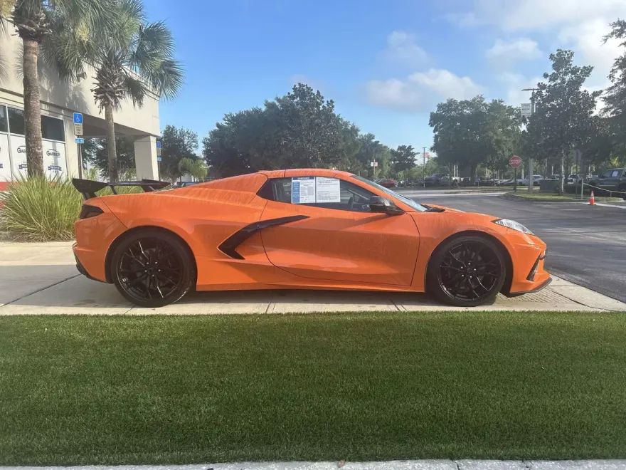 2023 Chevrolet Corvette Stingray 3LT photo 1