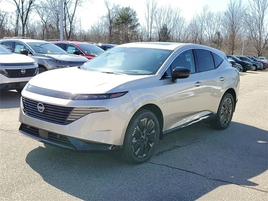 2025 Nissan Murano Platinum photo 1