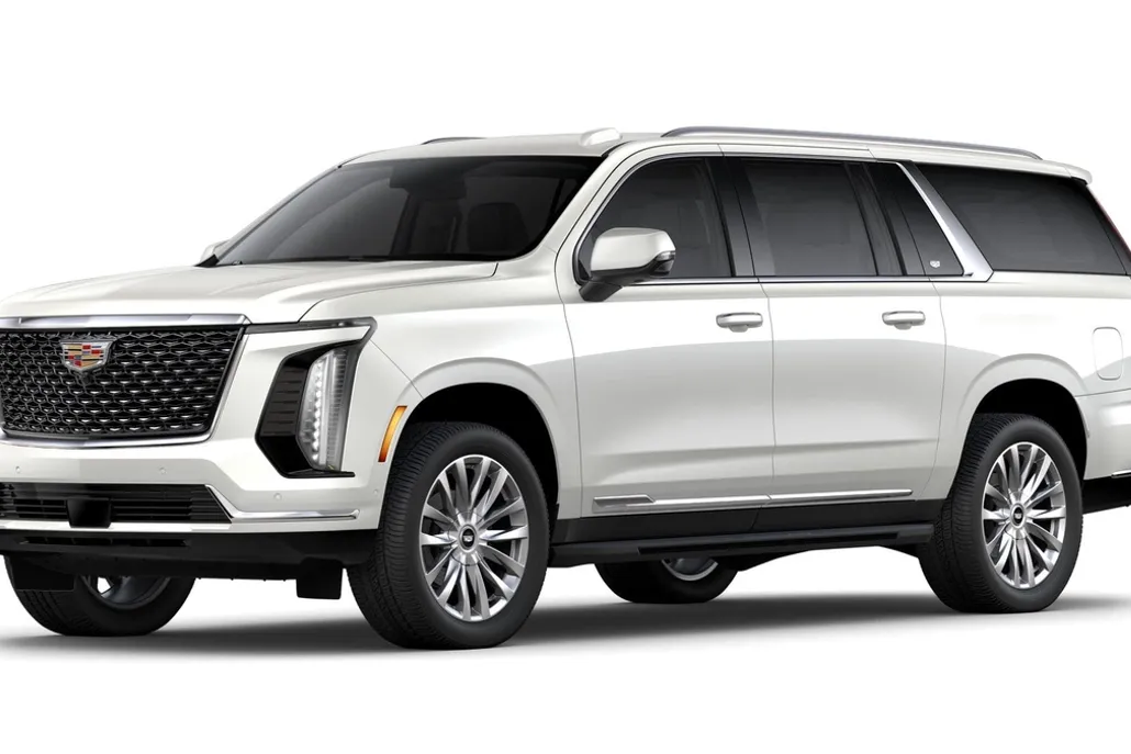 2025 Cadillac Escalade ESV Luxury photo 1