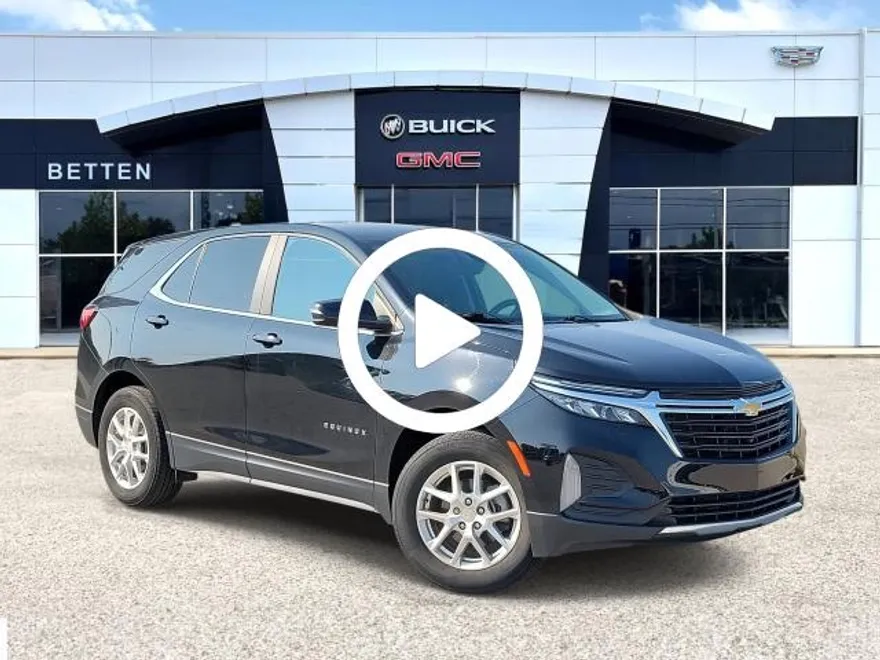 2022 Chevrolet Equinox LT photo 1