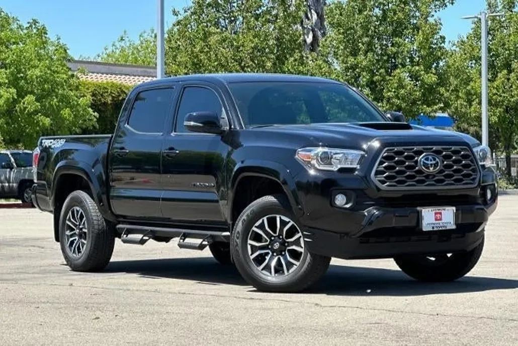 2023 Toyota Tacoma 4x4 TRD Sport Double Cab V6 photo 1