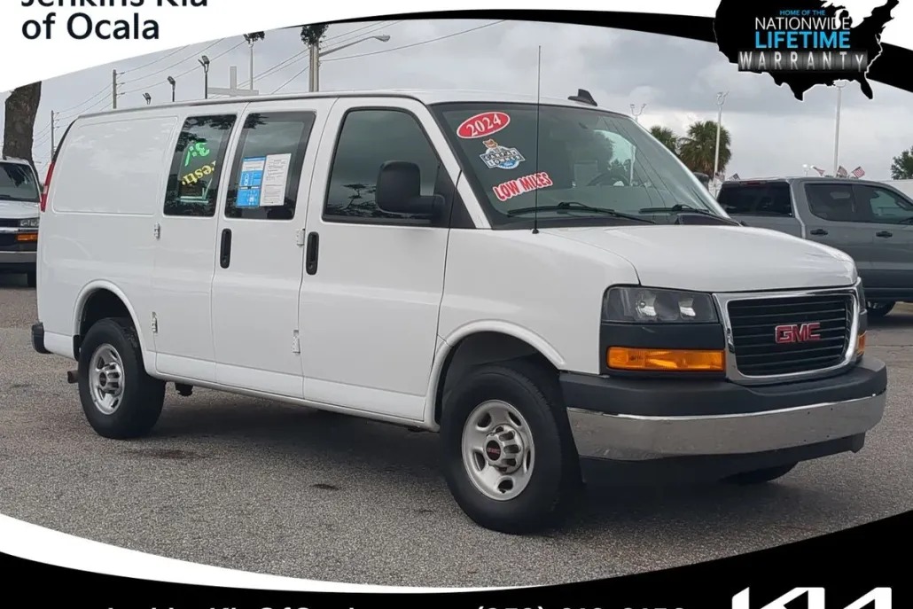 2024 Gmc Savana 2500 Cargo photo 1