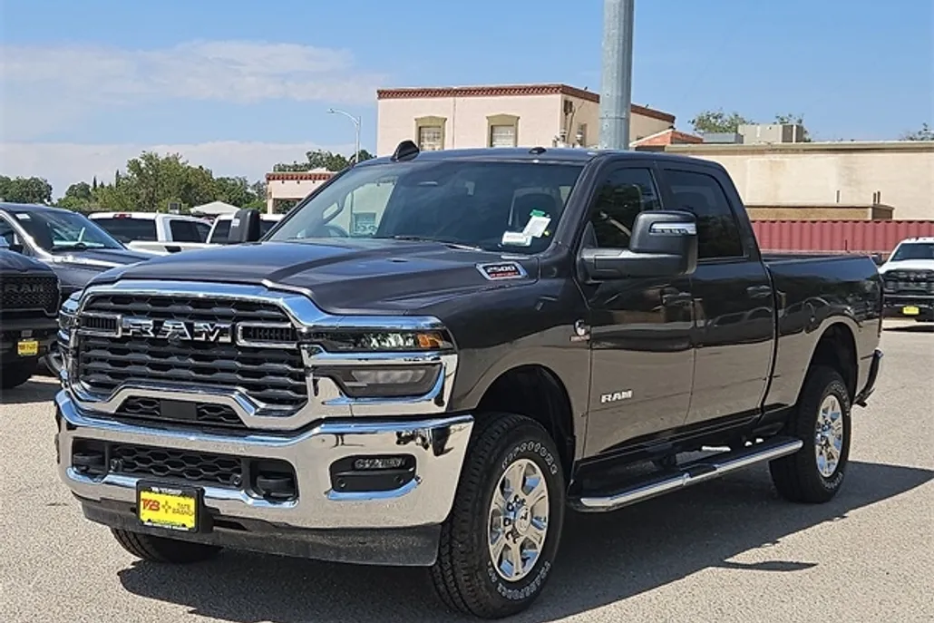 2025 Ram 2500 Big Horn photo 1