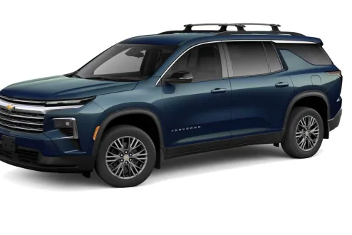 2025 Chevrolet Traverse photo 2