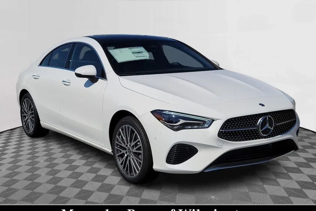2025 Mercedes Benz CLA 250 4MATIC photo 1