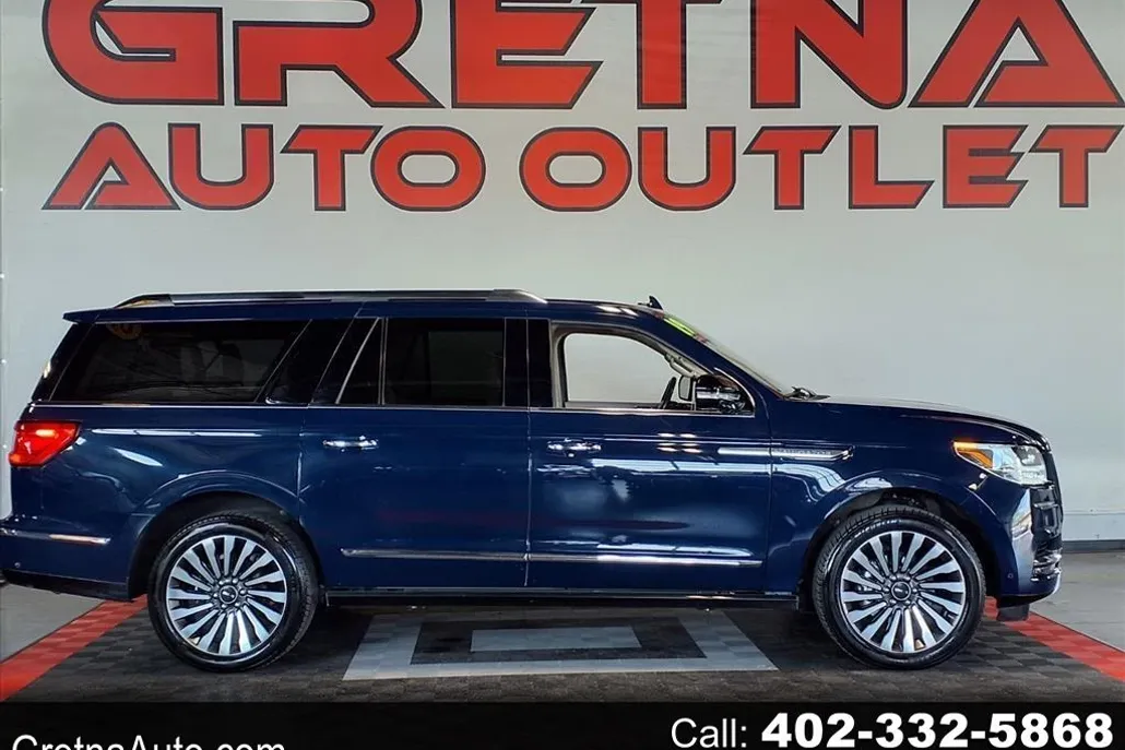 2019 Lincoln Navigator L Reserve photo 1