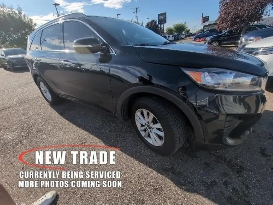 2020 Kia Sorento LX photo 1