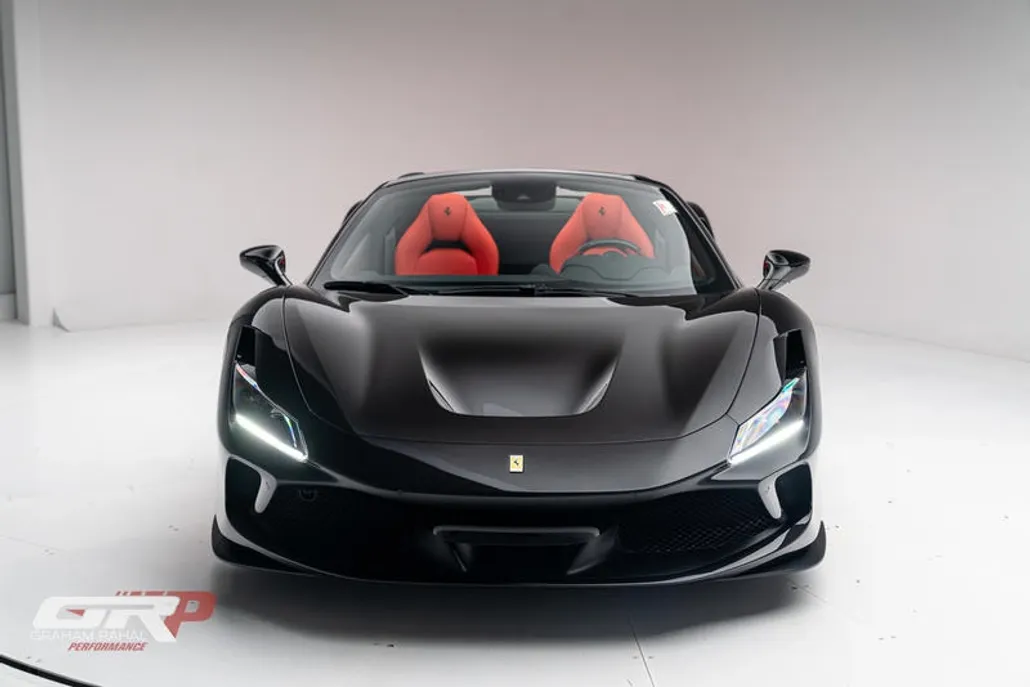 2022 Ferrari F8 Spider photo 1